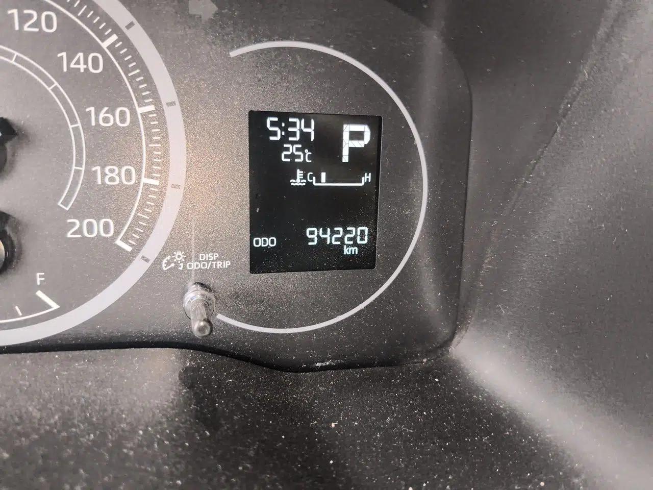 Toyota HIACE Toyota HiAce (Middle East Version) — миниатюра 12