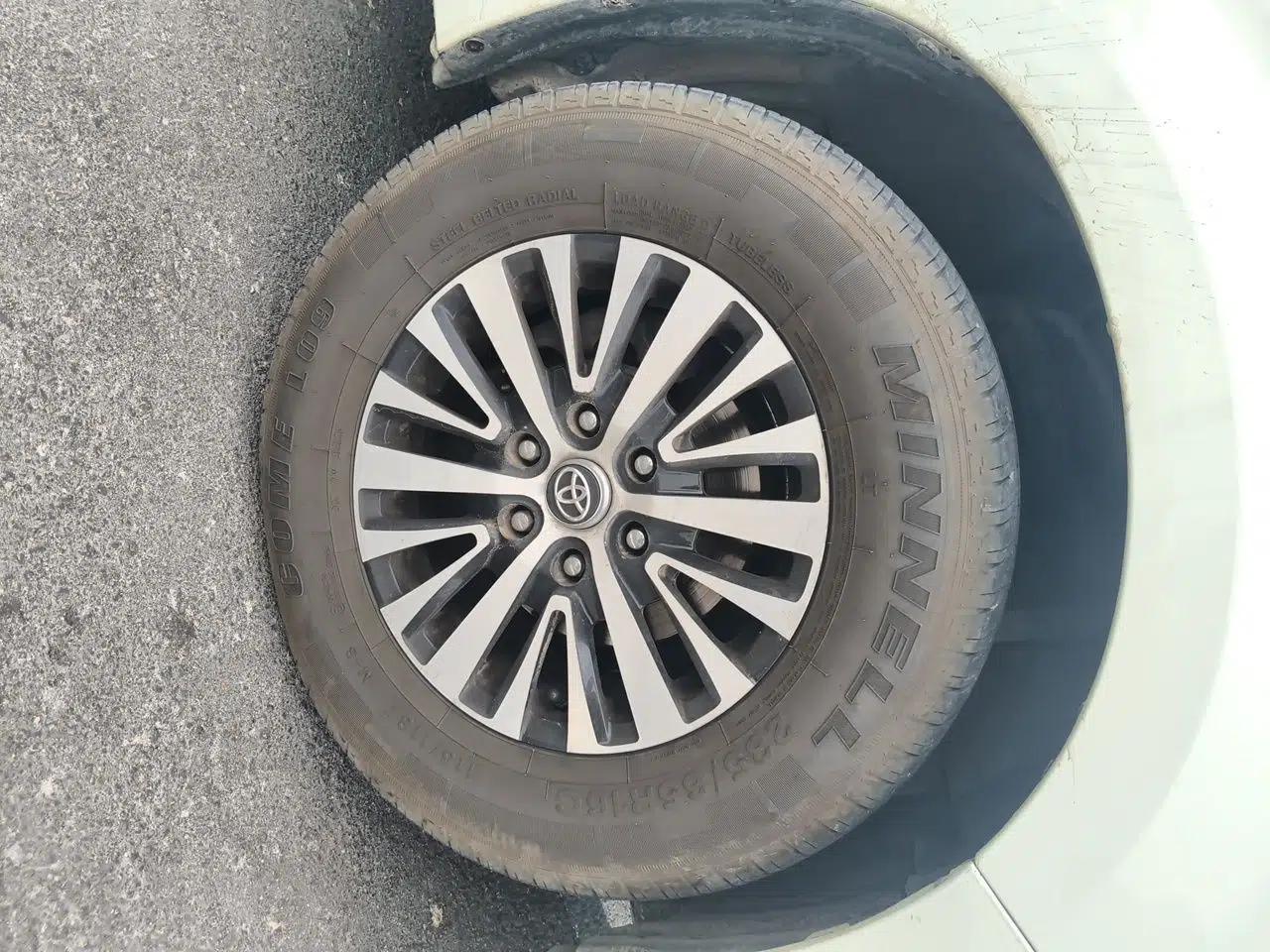 Toyota HIACE Toyota HiAce (Middle East Version) — миниатюра 8