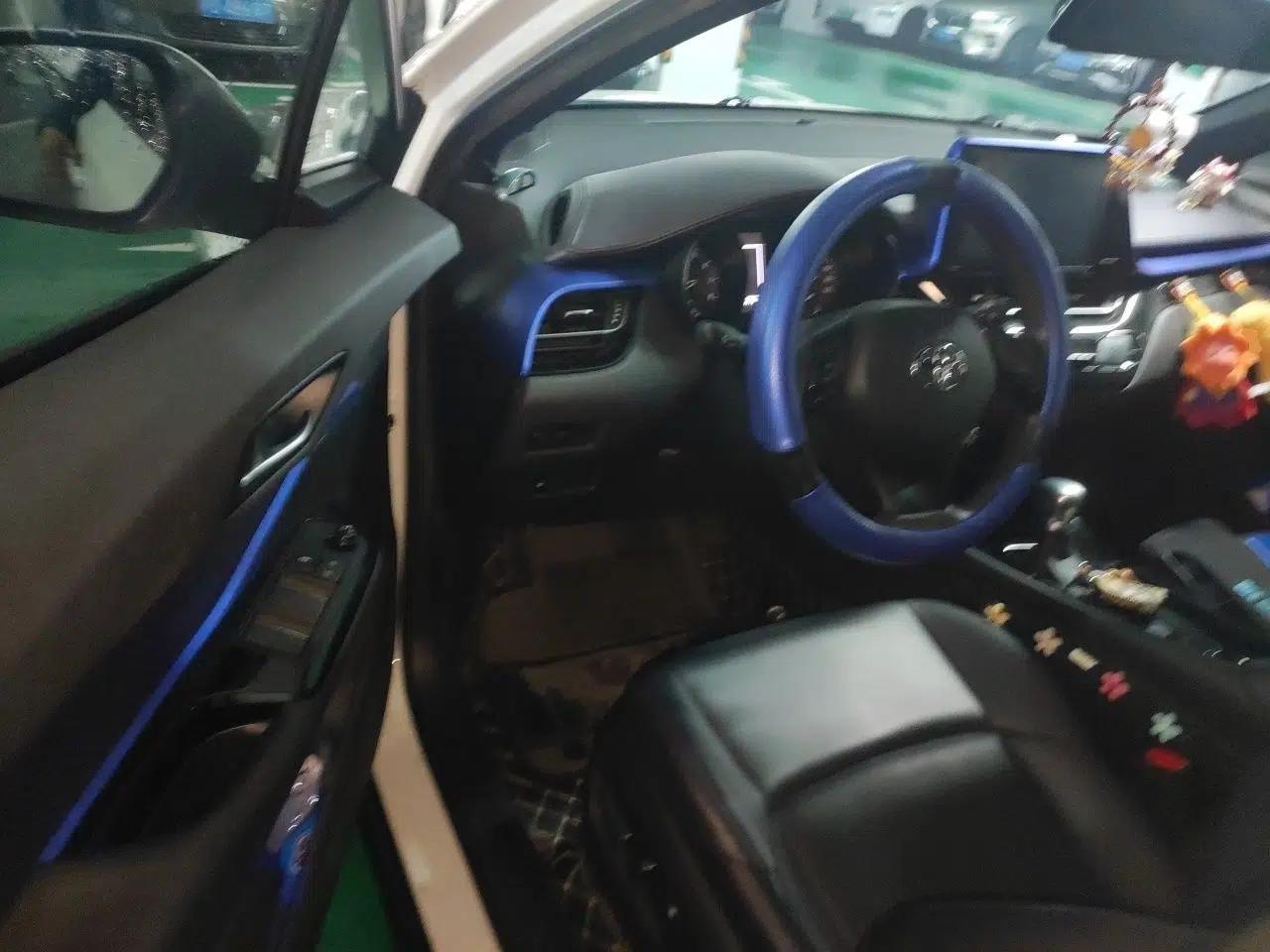 Toyota C-HR 2020 2.0L Leading Edition — миниатюра 16