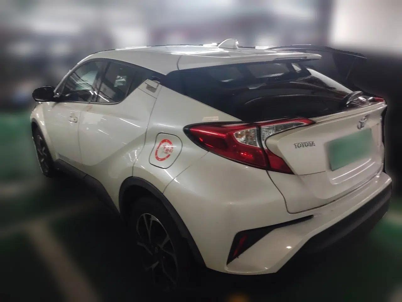 Toyota C-HR 2020 2.0L Leading Edition — миниатюра 4