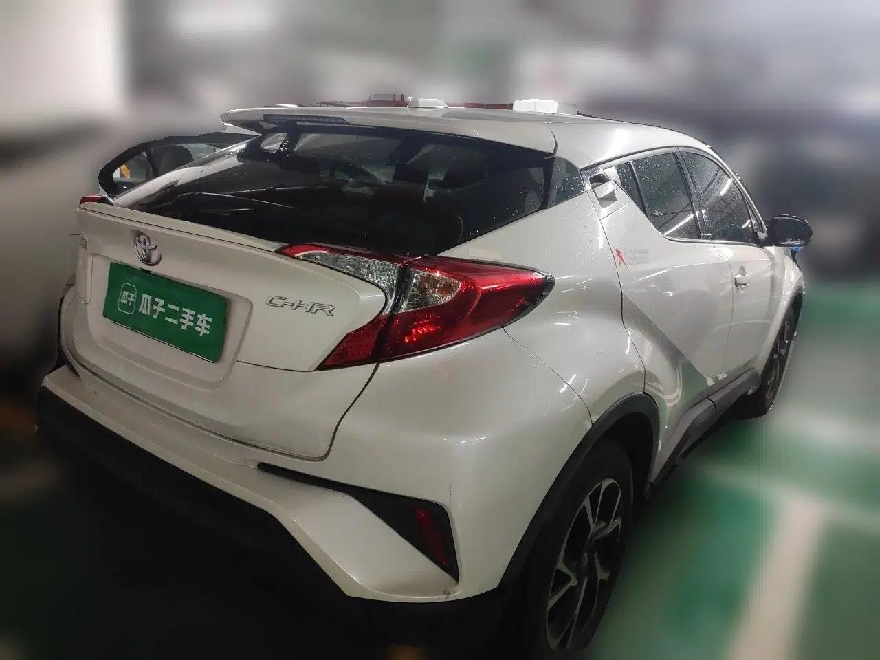 Toyota C-HR 2020 2.0L Leading Edition — миниатюра 6