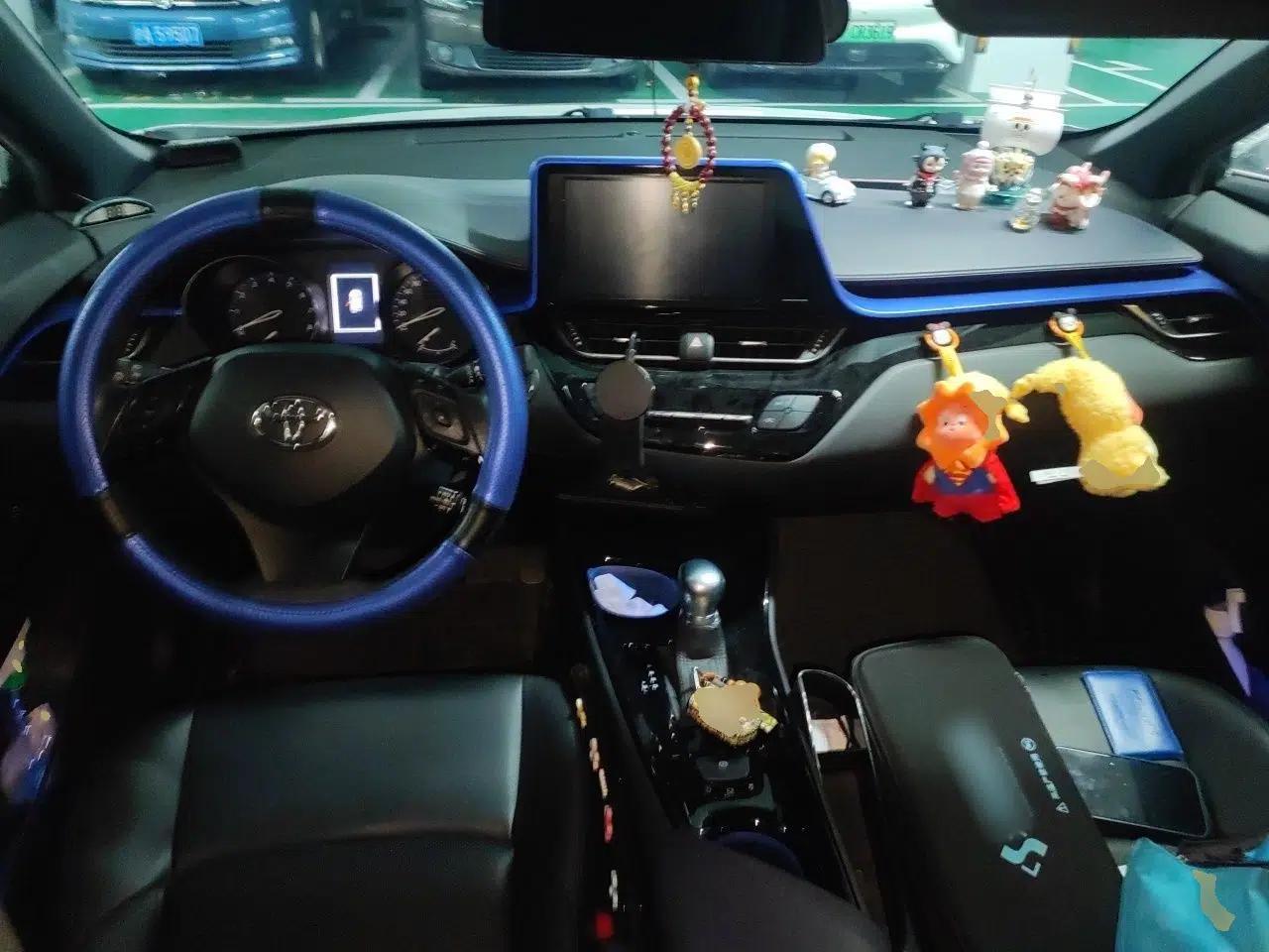 Toyota C-HR 2020 2.0L Leading Edition — миниатюра 9