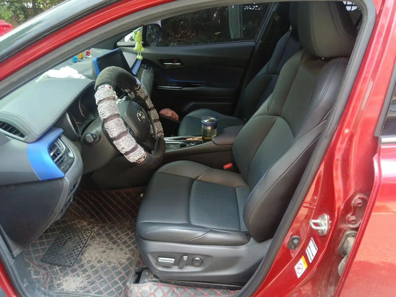 Toyota C-HR 2020 2.0L Leading Edition — миниатюра 15