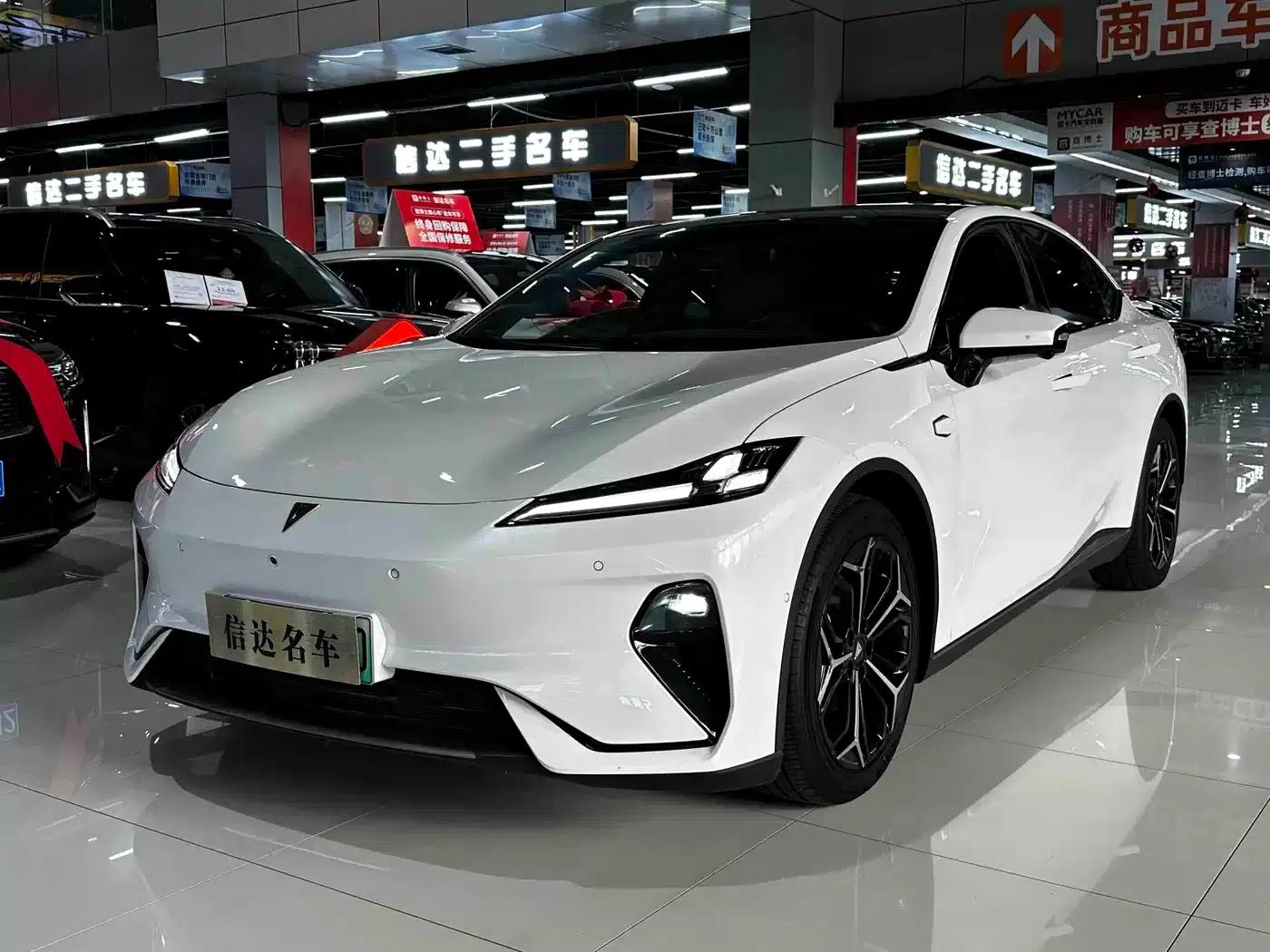 Deep Blue L07 2024 Model 230Max Qiankun Intelligent Driving ADS SE Extended Range Version — миниатюра 1