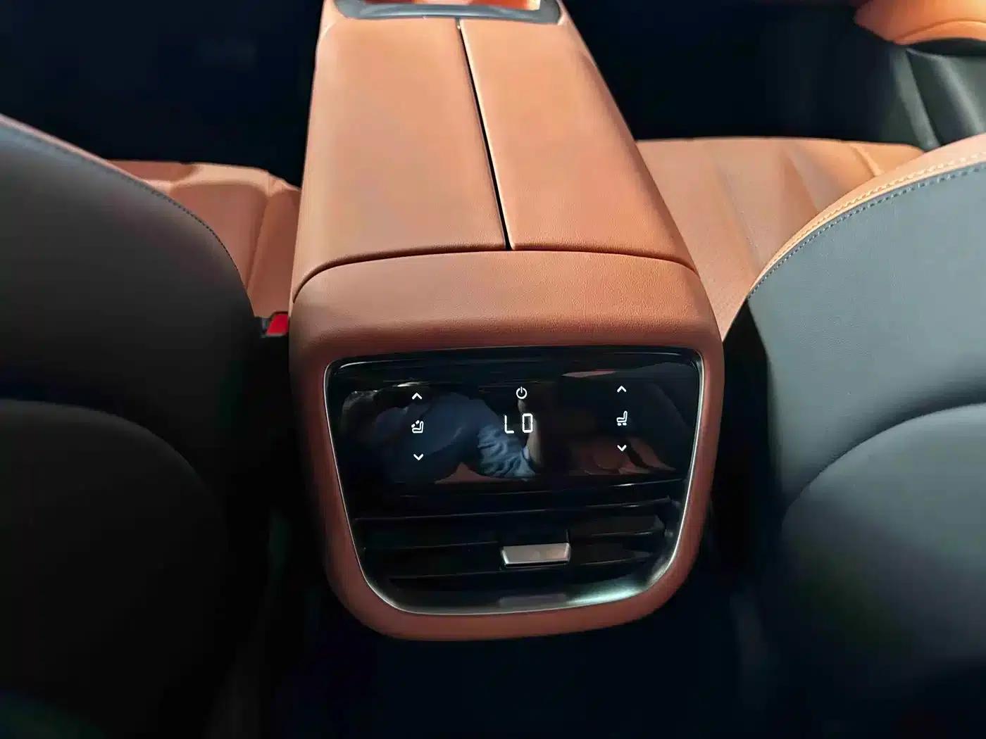 Deep Blue L07 2024 Model 230Max Qiankun Intelligent Driving ADS SE Extended Range Version — миниатюра 15