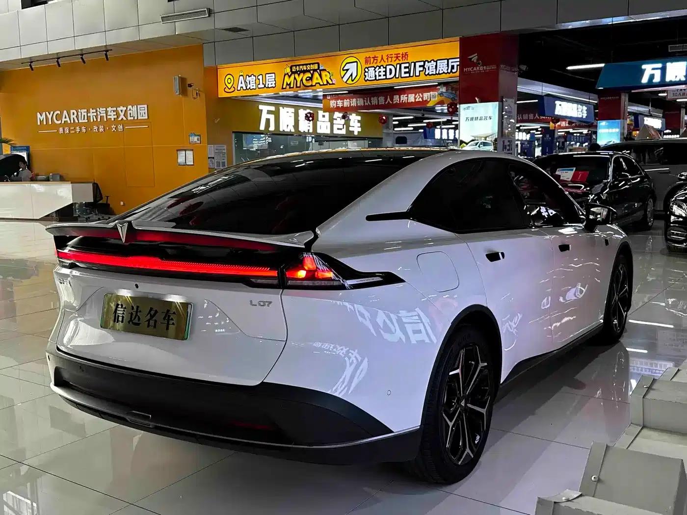 Deep Blue L07 2024 Model 230Max Qiankun Intelligent Driving ADS SE Extended Range Version — миниатюра 25
