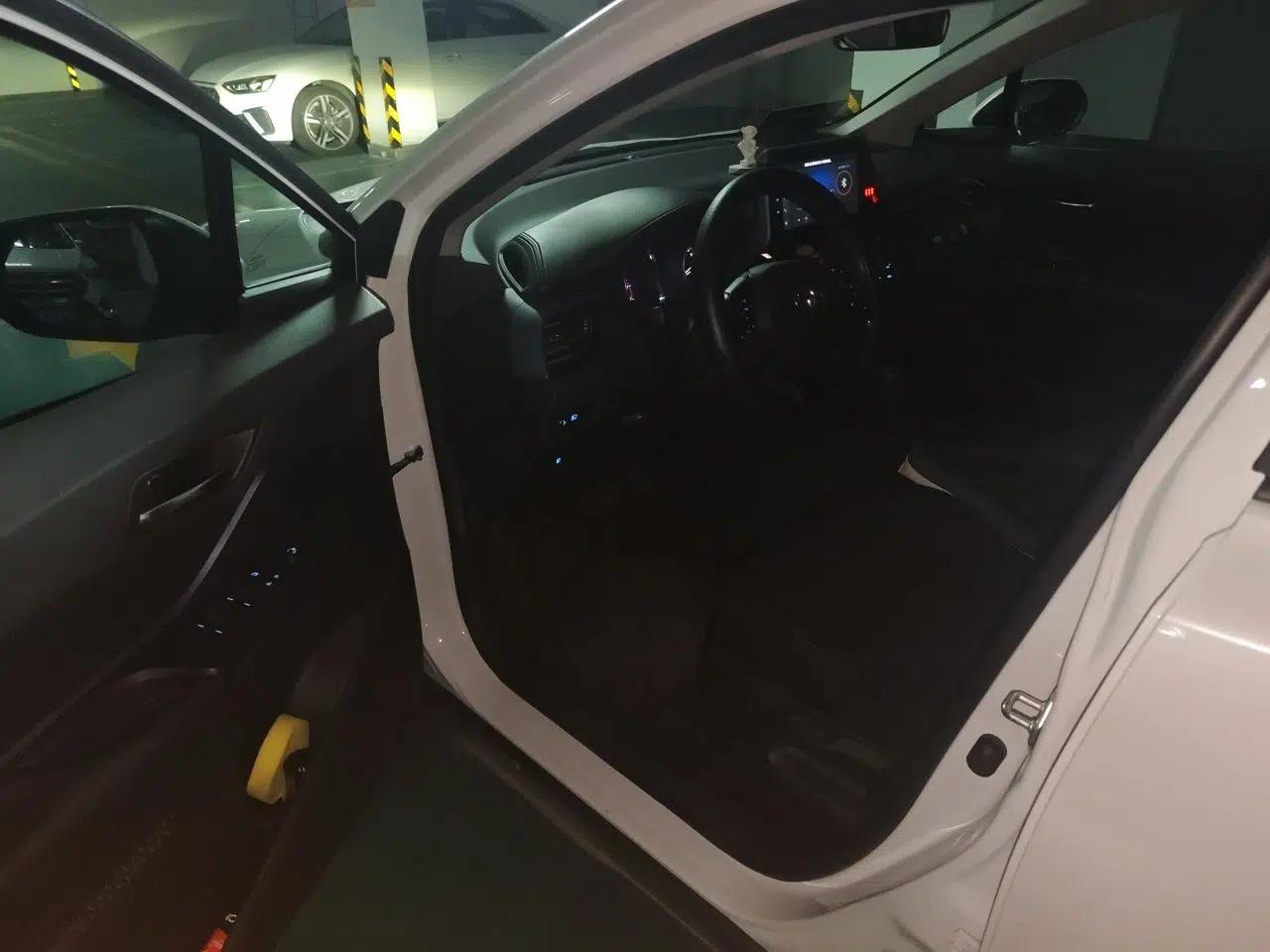Toyota IZOA 2021 2.0L Enjoy Edition — миниатюра 16
