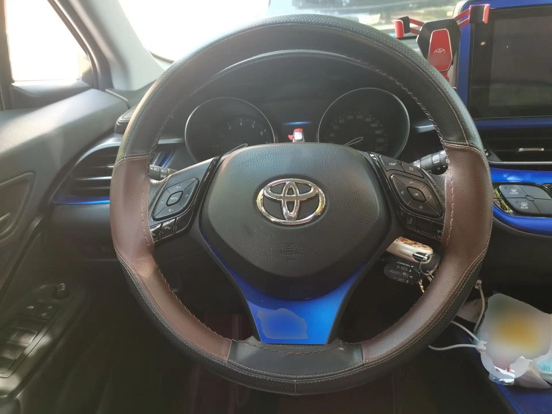Toyota IZOA 2021 2.0L Yixing Version — миниатюра 10