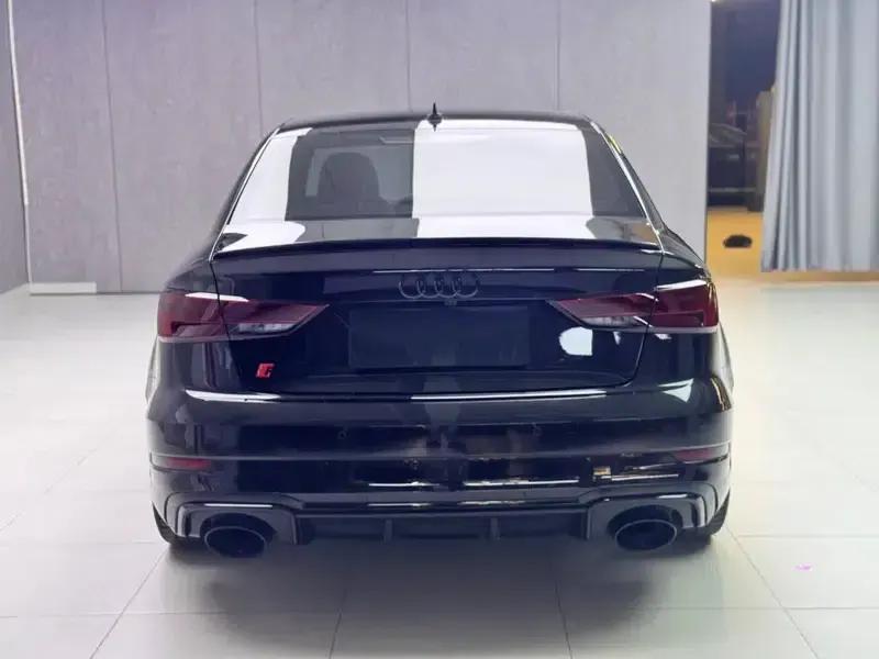 Audi RS 3 2017 RS 3 2.5T Limousine — миниатюра 4