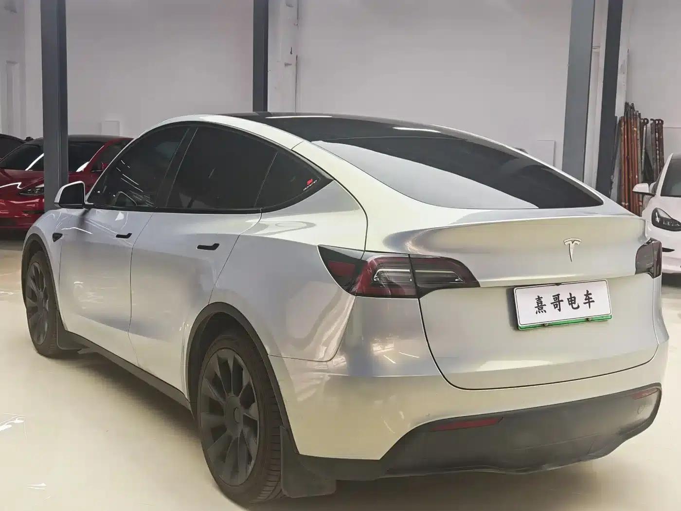 Model Y 2022 Long Range All-Wheel Drive — миниатюра 7