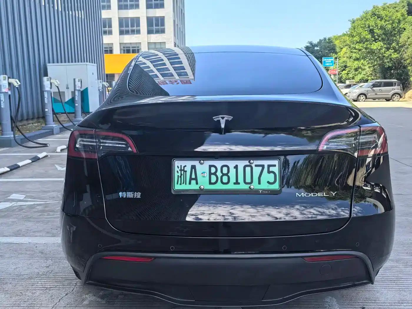 Model Y 2022 Facelift Rear-Wheel Drive Version — миниатюра 5