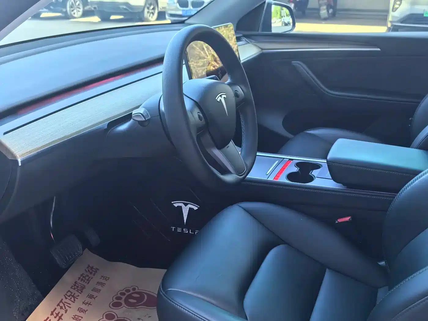 Model Y 2022 Facelift Rear-Wheel Drive Version — миниатюра 7