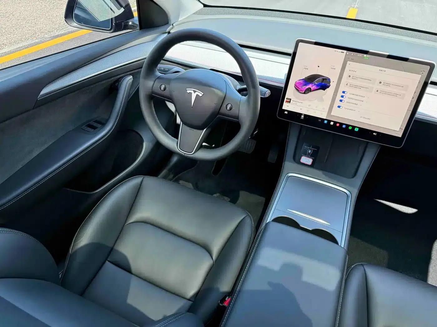 Model Y 2024 Rear-Wheel Drive — миниатюра 11