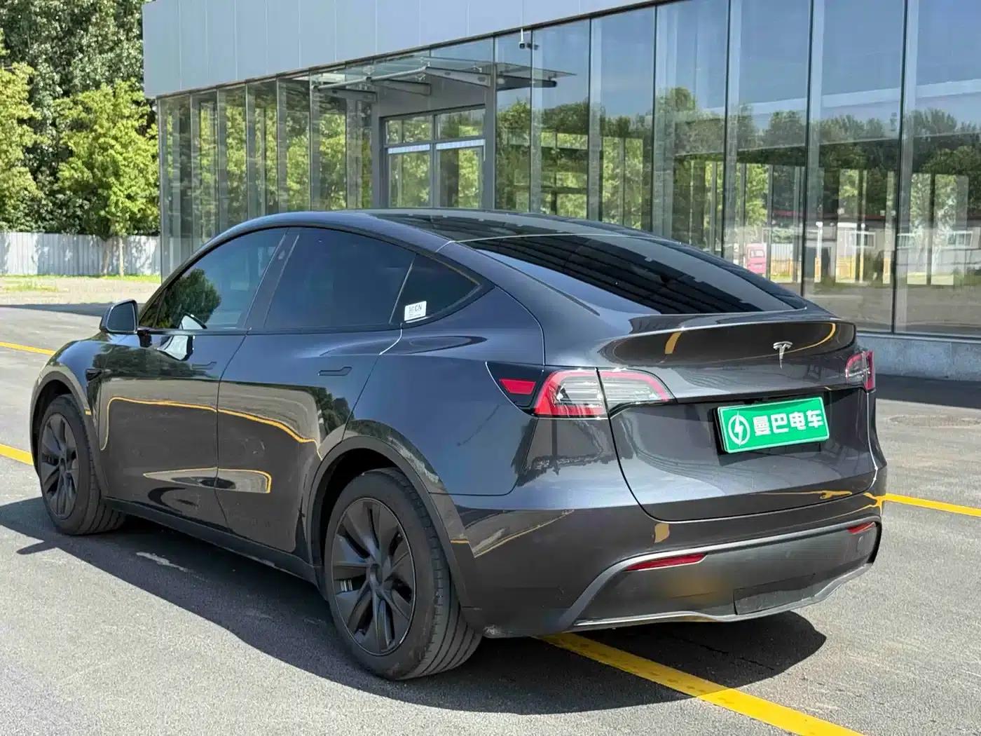 Model Y 2024 Rear-Wheel Drive — миниатюра 6