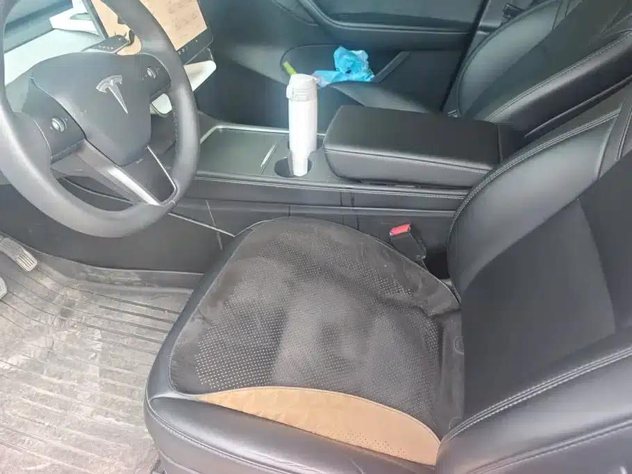 Model Y 2023 Rear-Wheel Drive — миниатюра 9