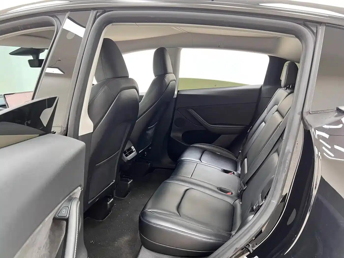 Model Y 2022 Performance All-Wheel Drive — миниатюра 17