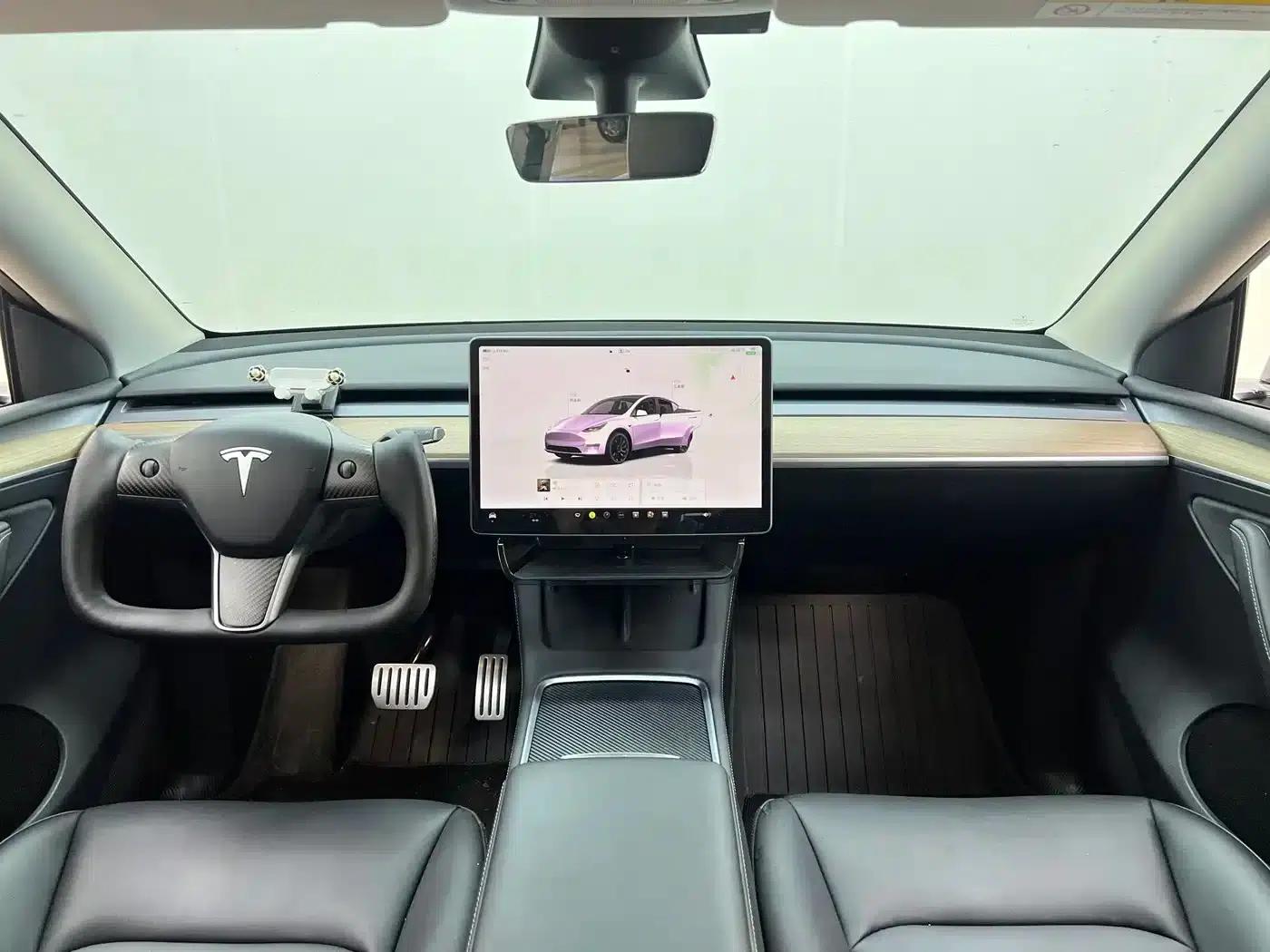 Model Y 2022 Performance All-Wheel Drive — миниатюра 21