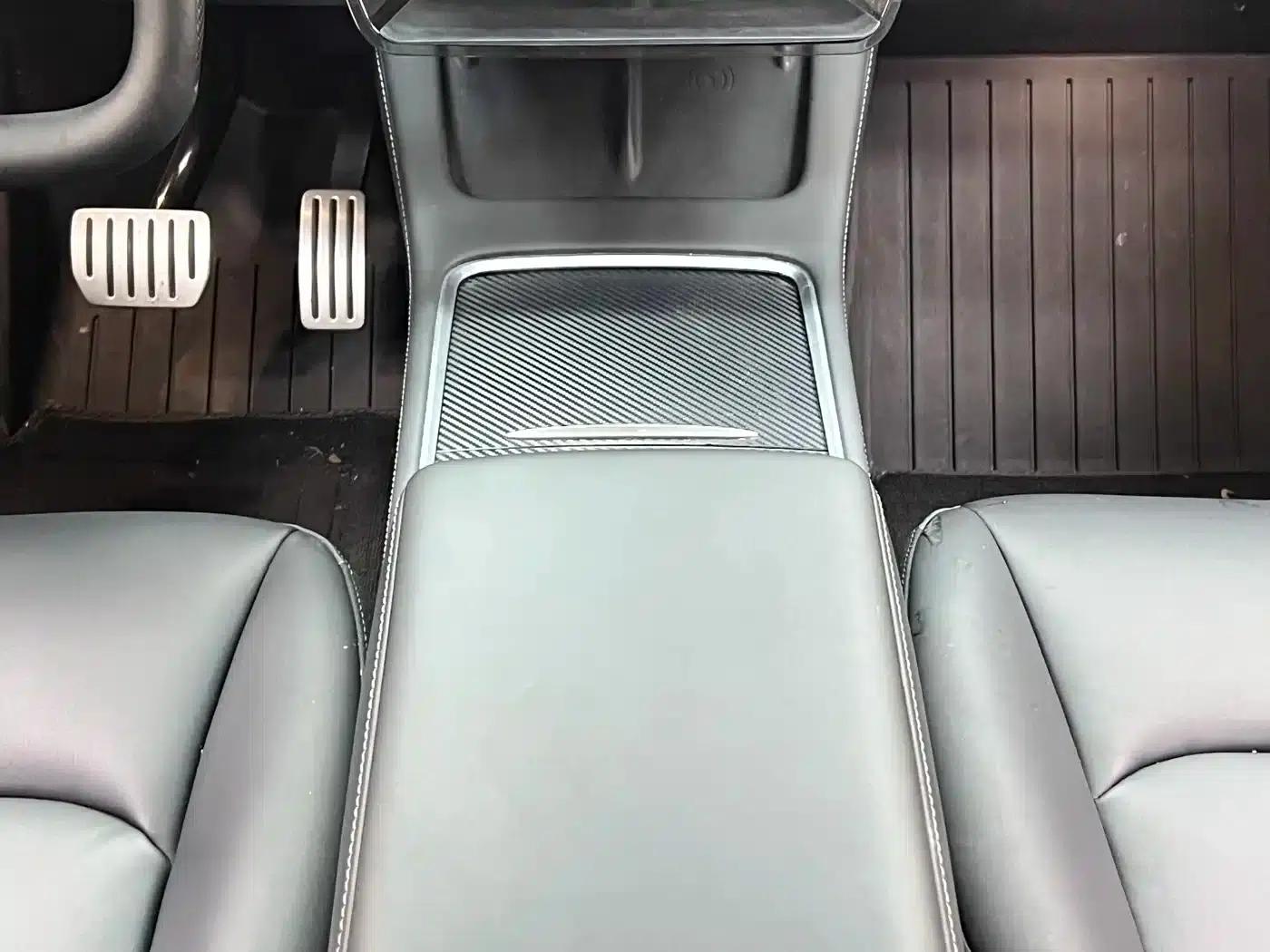 Model Y 2022 Performance All-Wheel Drive — миниатюра 25