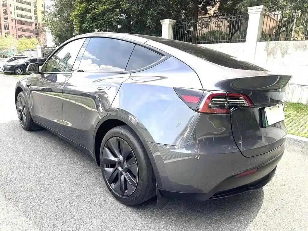 Model Y 2023 Rear-Wheel Drive — миниатюра 9