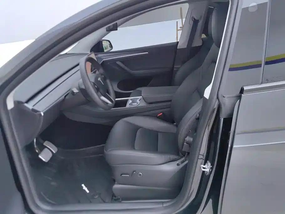 Model Y 2024 Rear-Wheel Drive — миниатюра 9