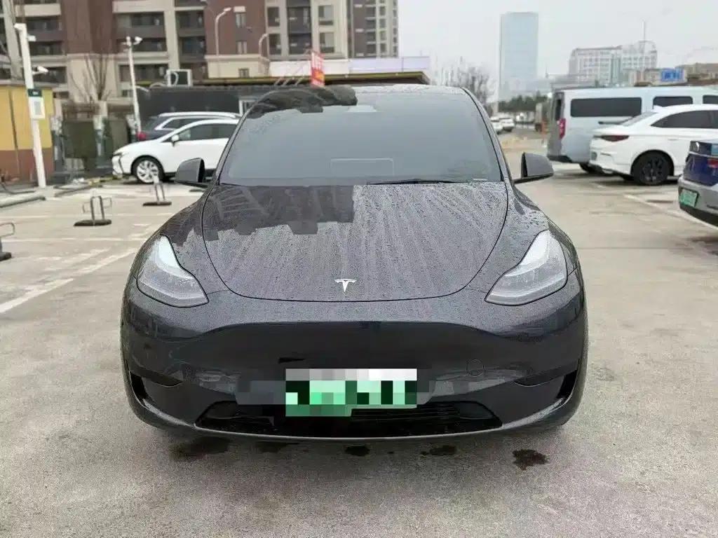 Model Y 2023 Rear-Wheel Drive — миниатюра 2