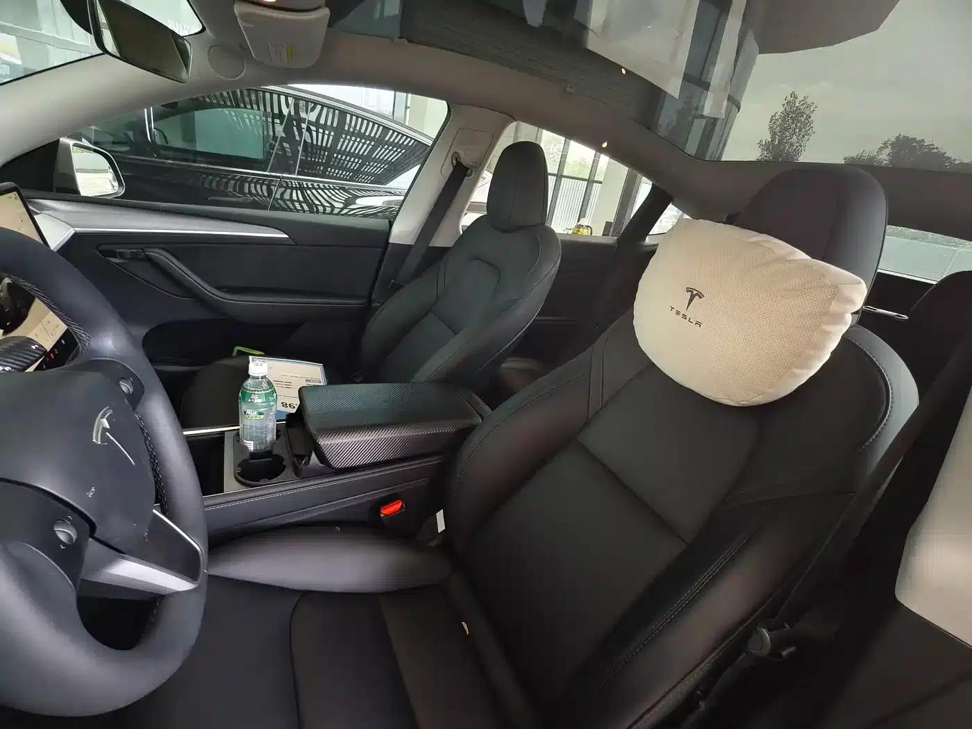 Model Y 2024 Long Range All-Wheel Drive — миниатюра 4