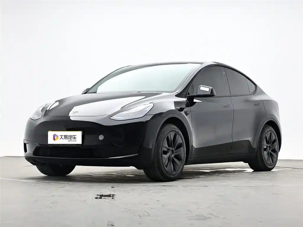 Model Y 2023 Rear-Wheel Drive — миниатюра 1