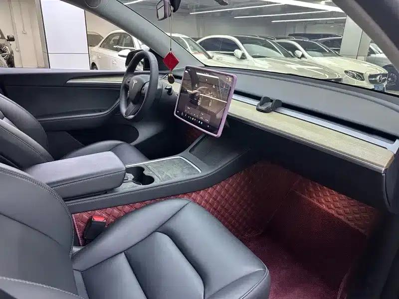 Model Y 2022 Rear-Wheel Drive — миниатюра 8