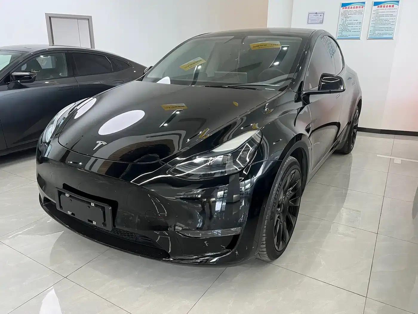 Model Y 2022 Facelift Long Range All-Wheel Drive Version — миниатюра 1