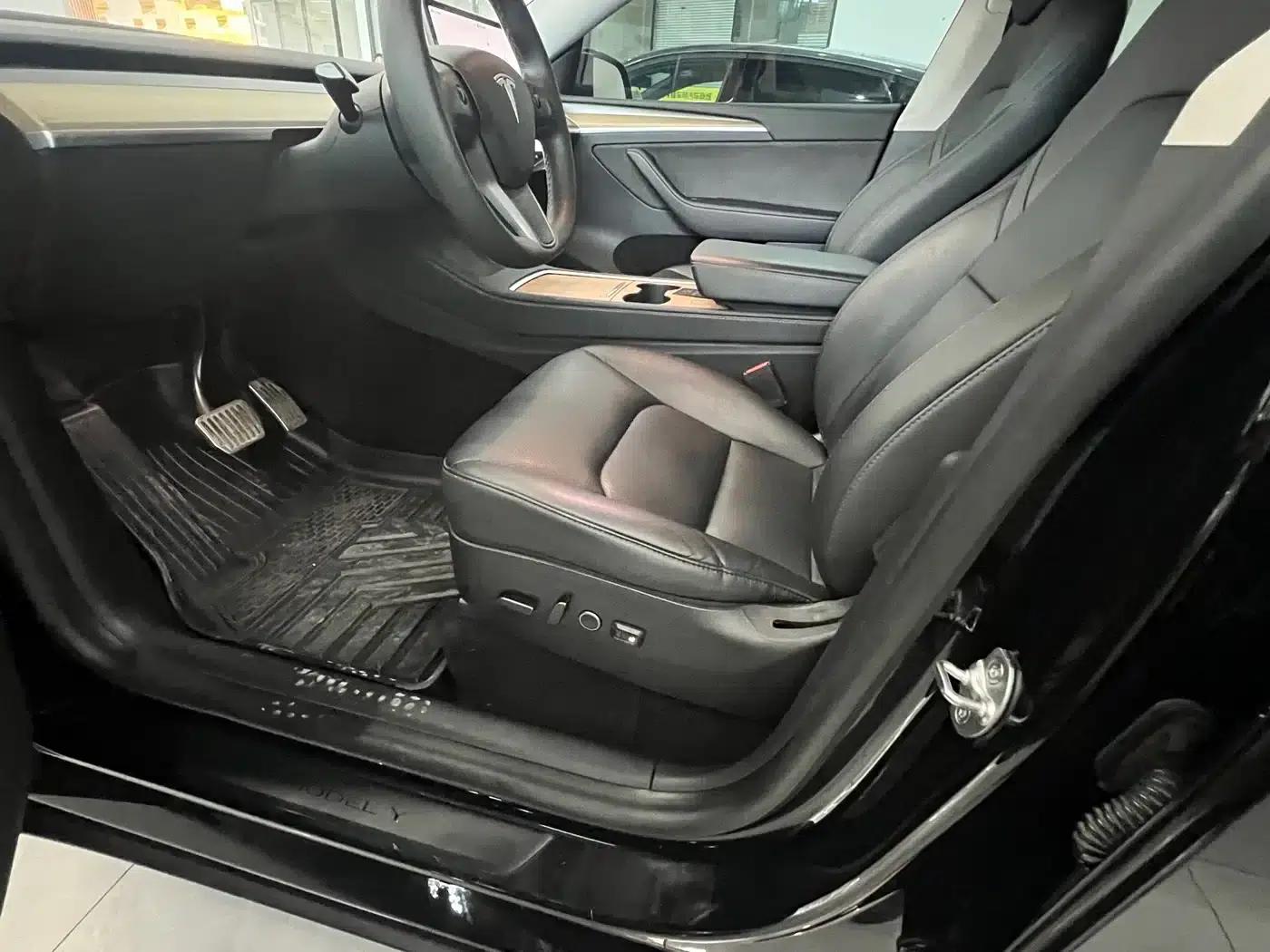 Model Y 2022 Facelift Long Range All-Wheel Drive Version — миниатюра 9
