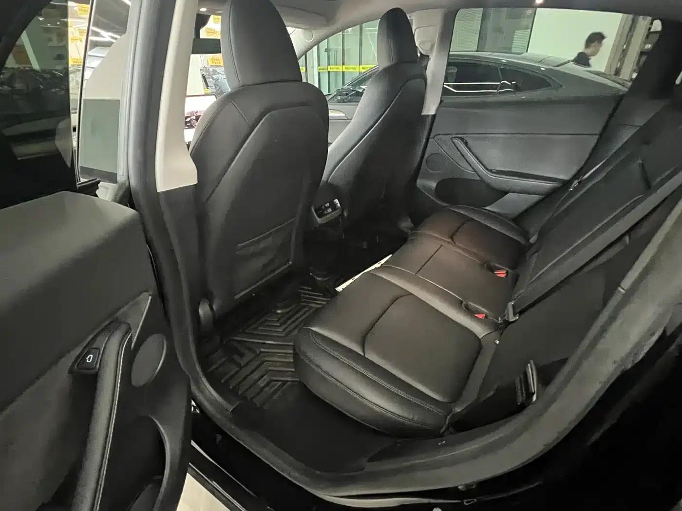 Model Y 2022 Facelift Long Range All-Wheel Drive Version — миниатюра 10
