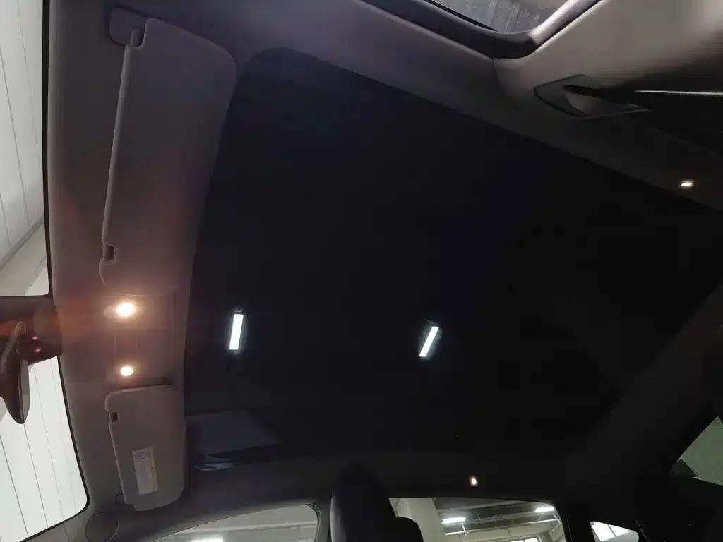 Model Y 2024 Rear-Wheel Drive — миниатюра 14