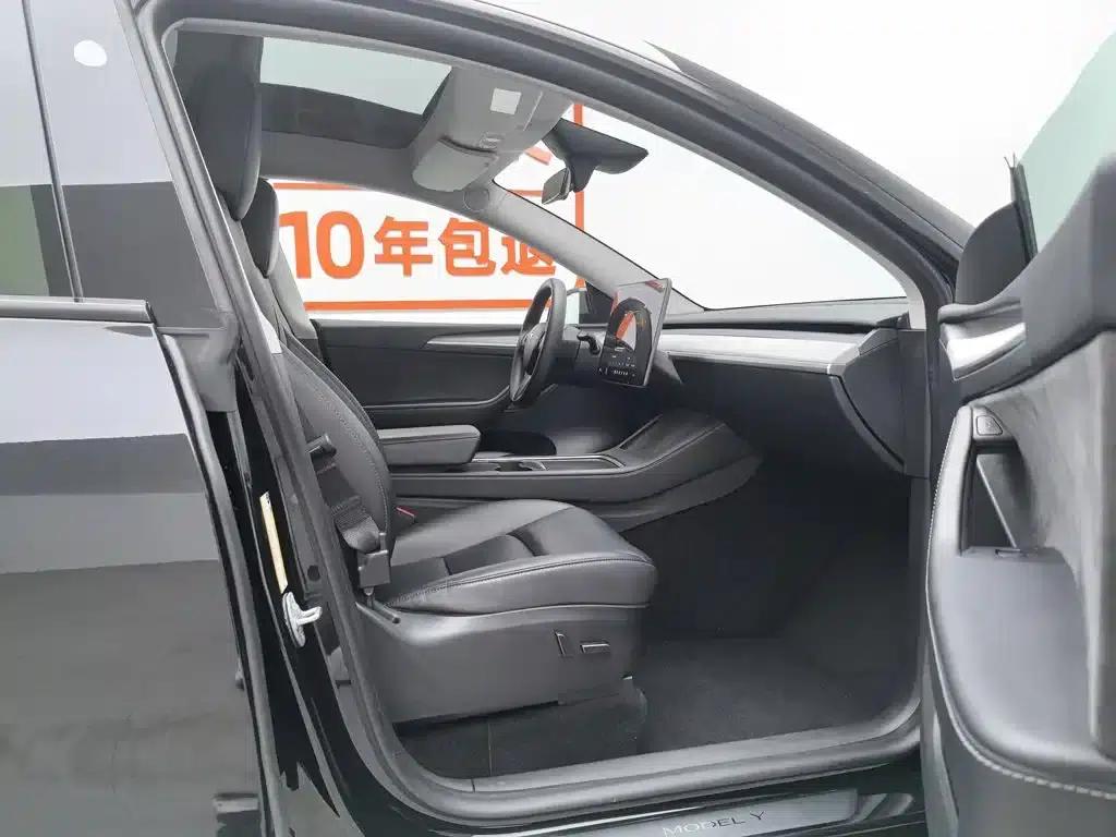 Model Y 2024 Rear-Wheel Drive — миниатюра 23