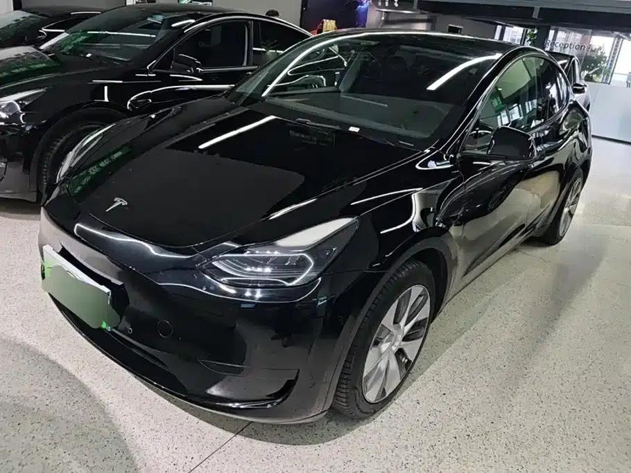 Model Y 2022 Facelift Rear-Wheel Drive Version — миниатюра 1