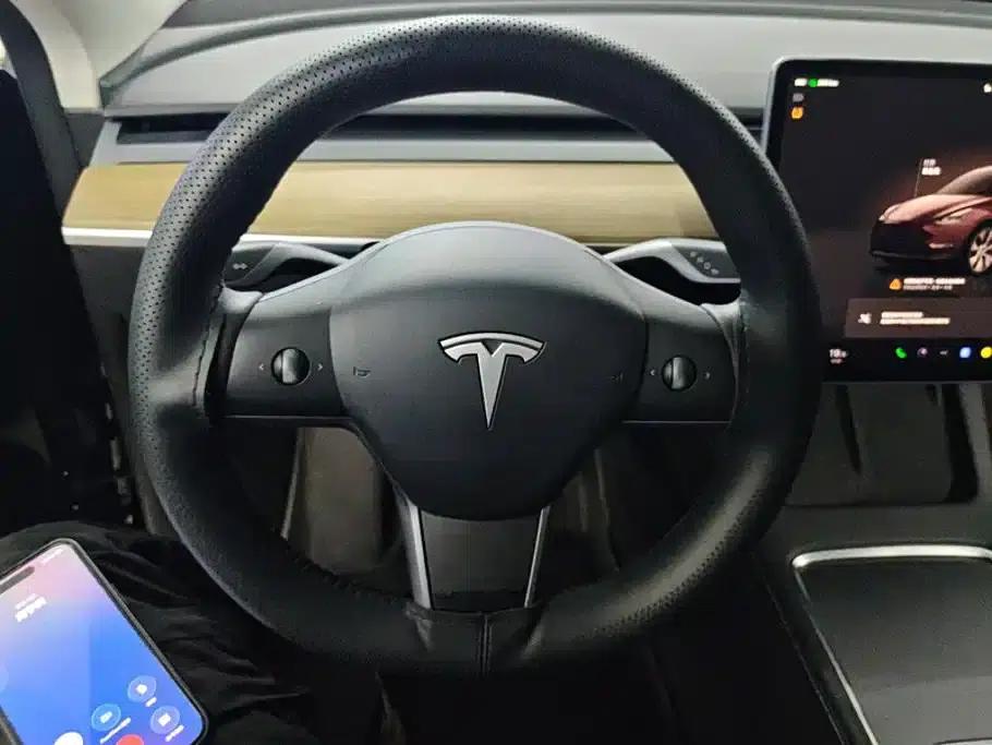 Model Y 2022 Facelift Rear-Wheel Drive Version — миниатюра 15
