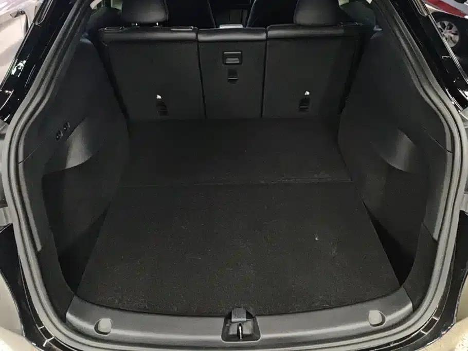 Model Y 2022 Facelift Rear-Wheel Drive Version — миниатюра 4