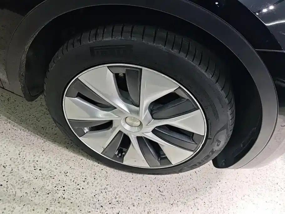 Model Y 2022 Facelift Rear-Wheel Drive Version — миниатюра 6