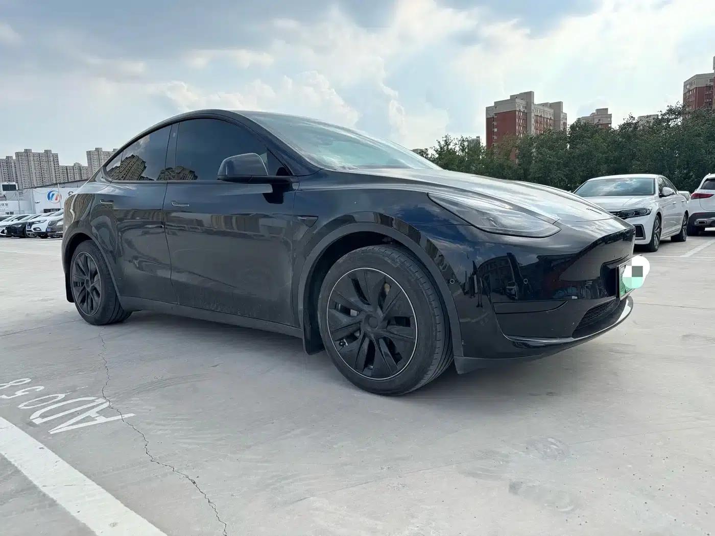 Model Y 2022 Facelift Rear-Wheel Drive Version — миниатюра 3