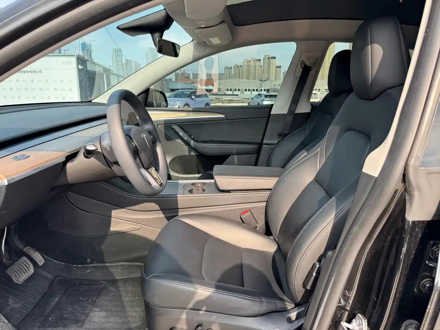 Model Y 2022 Facelift Rear-Wheel Drive Version — миниатюра 4