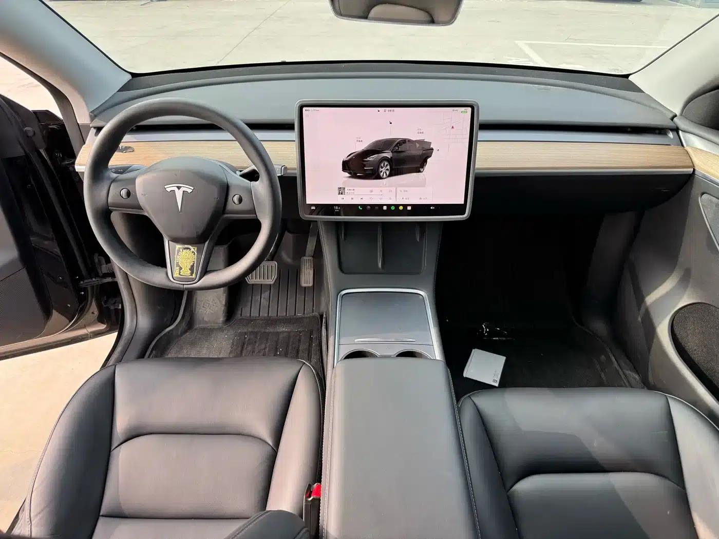 Model Y 2022 Facelift Rear-Wheel Drive Version — миниатюра 5