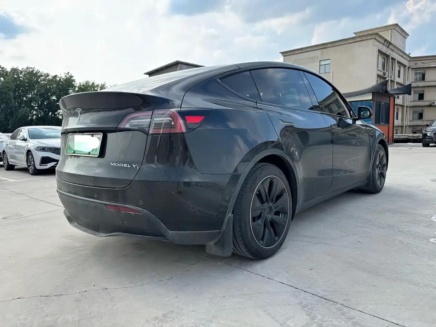 Model Y 2022 Facelift Rear-Wheel Drive Version — миниатюра 9