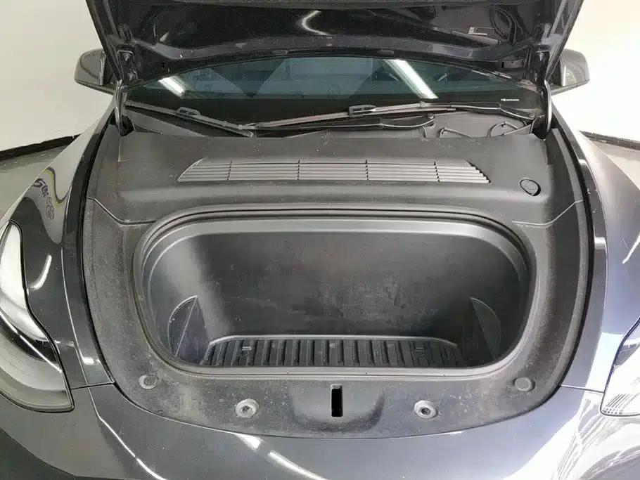 Model Y 2024 Rear-Wheel Drive — миниатюра 10