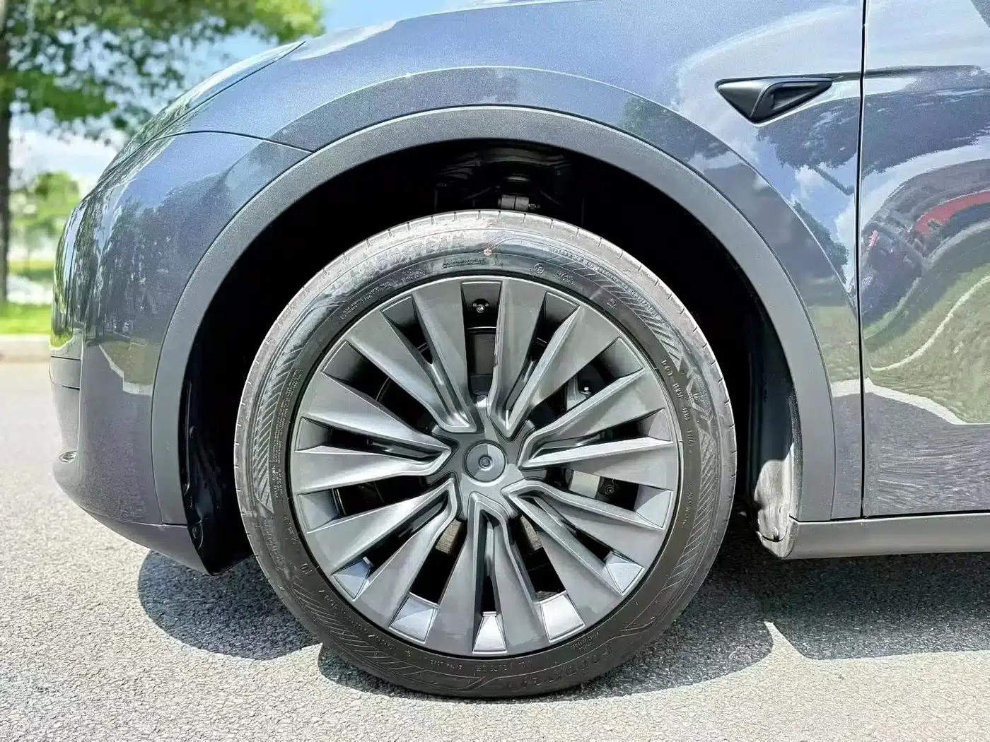 Model Y 2024 Rear-Wheel Drive — миниатюра 4