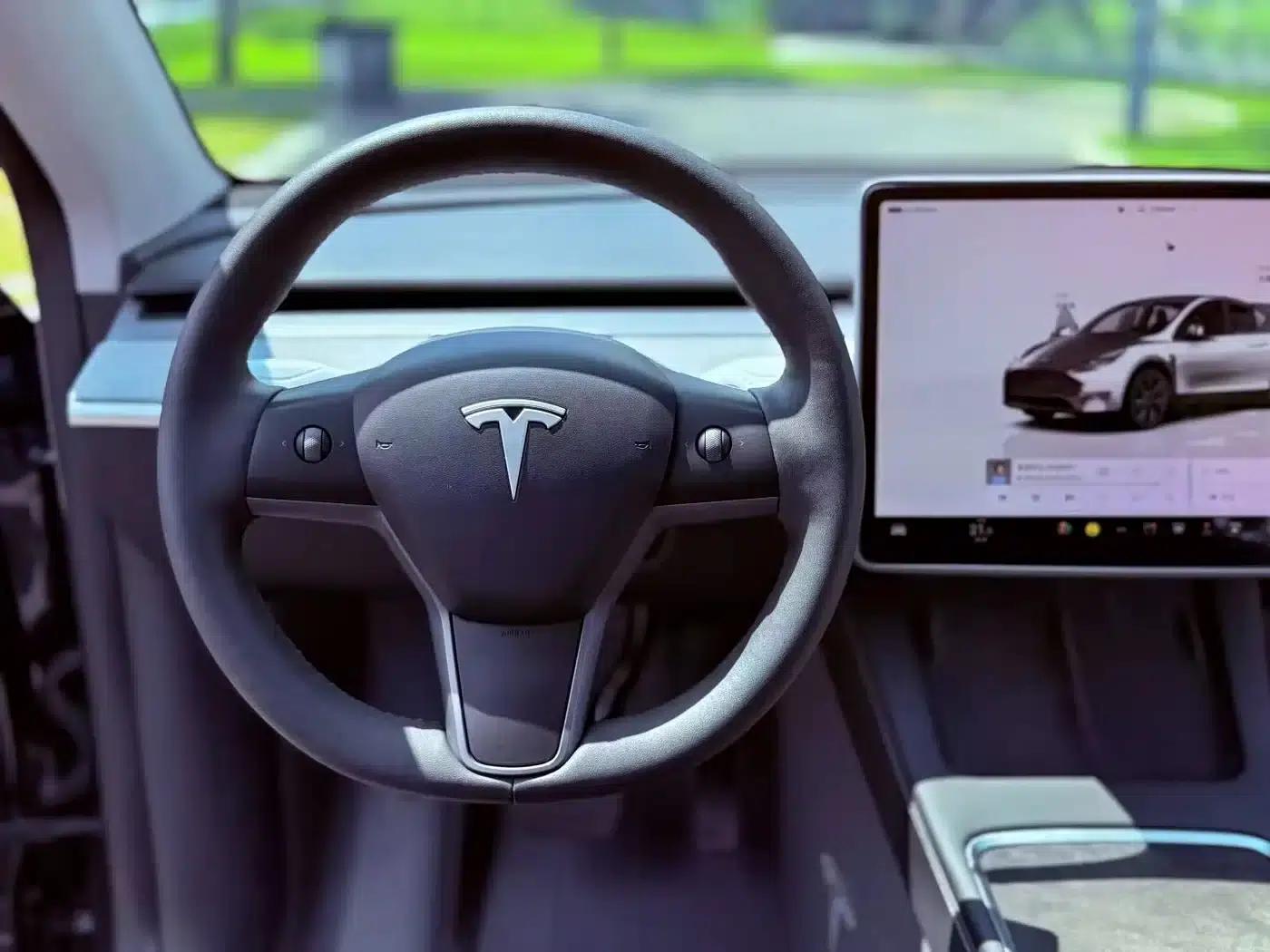 Model Y 2024 Rear-Wheel Drive — миниатюра 7