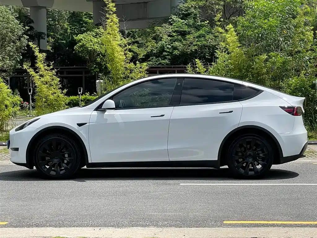 Model Y 2022 Facelift Rear-Wheel Drive Version — миниатюра 21