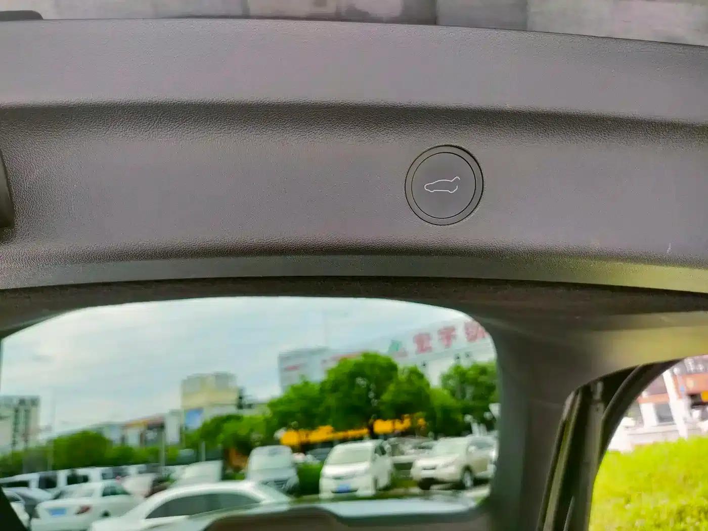 Model Y 2021 Standard Range Rear-Wheel Drive — миниатюра 21