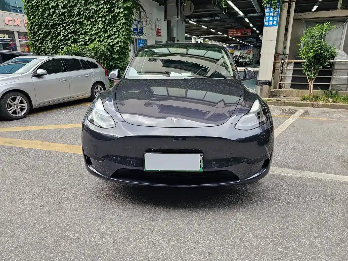 Model Y 2024 Rear-Wheel Drive — миниатюра 2