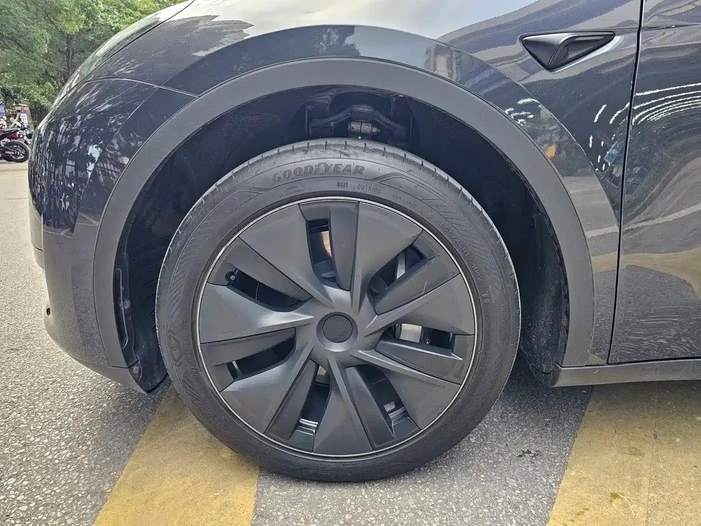 Model Y 2024 Rear-Wheel Drive — миниатюра 22