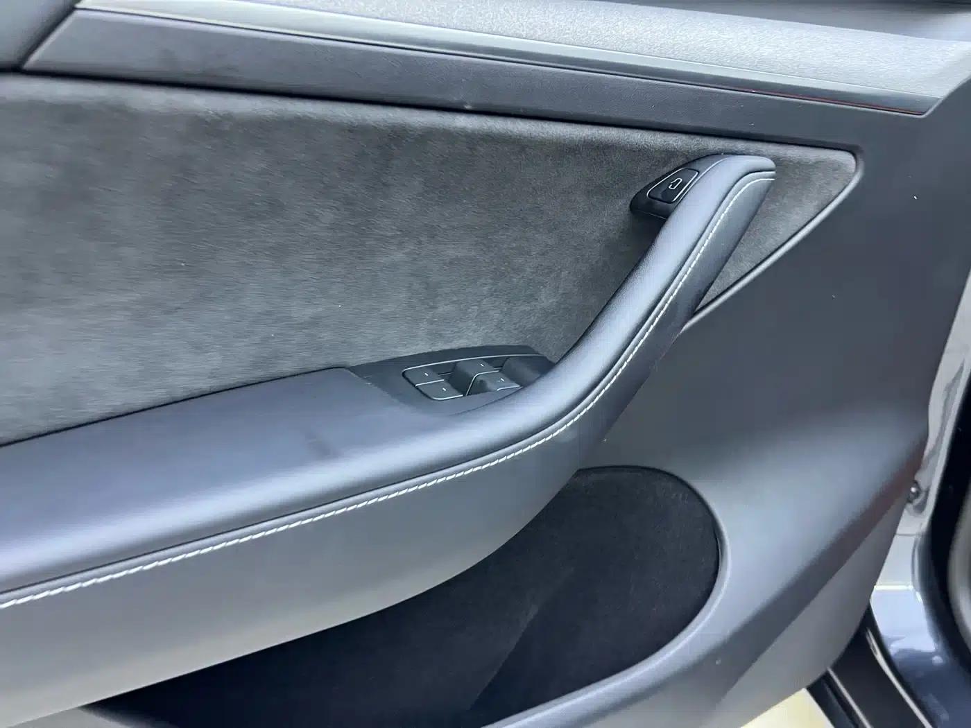 Model Y 2024 Rear-Wheel Drive — миниатюра 16
