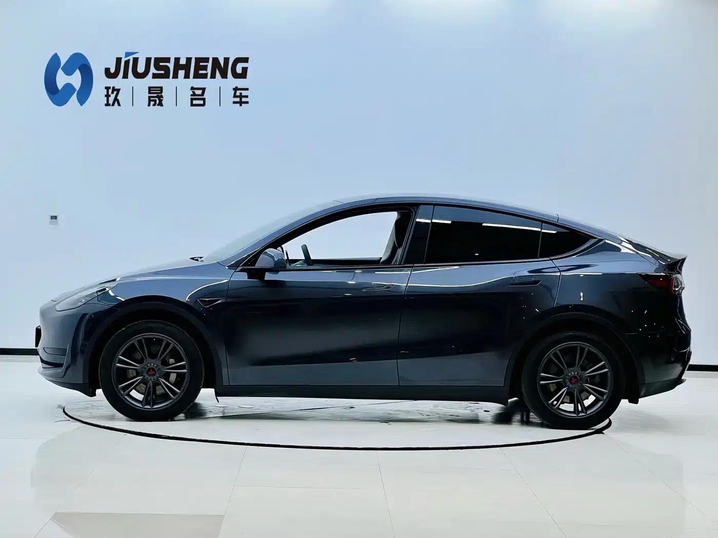 Model Y 2024 Rear-Wheel Drive — миниатюра 3
